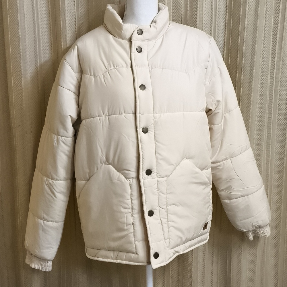 New Ivory Puffer Coat M